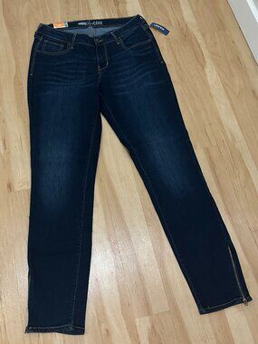 Old Navy Rockstar Super Skinny Jeans - 12 NWT